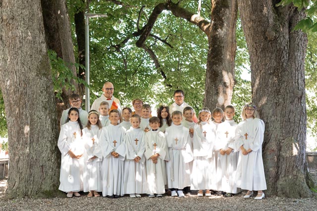 16 Kinder feierten die Heilige Kommunion in Jesus’ Garten. Foto: zVg