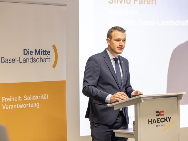 Begrüssung durch Silvio Fareri. Foto: zVg