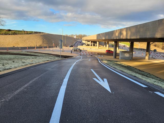 Wochenendsperrungen beim Anschluss Aesch. Foto: zVg