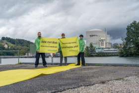 Greenpeace-Aktion vor dem AKW Beznau. Foto: greenpeace